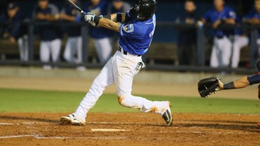 Four-Run Eighth Fuels Shuckers' Franchise Record Seventh Straight Win