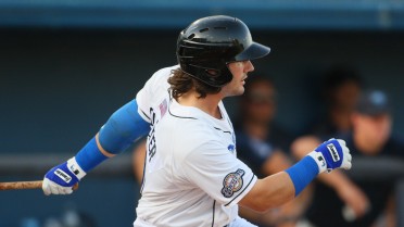 Coulter's Eighth Inning Homer Seals Shuckers Comeback