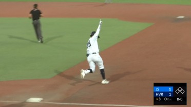 Yanks' Everson Pereira homers twice for Renegades