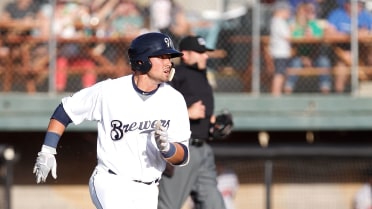 Brewers Take Opening Game From Chukars