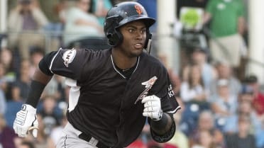 Giants' Canario undergoes shoulder surgery