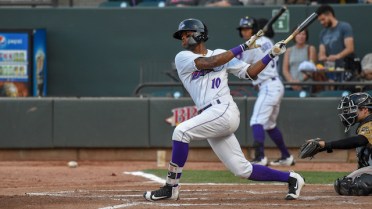 Dash outslug Keys behind season-high 23 hits