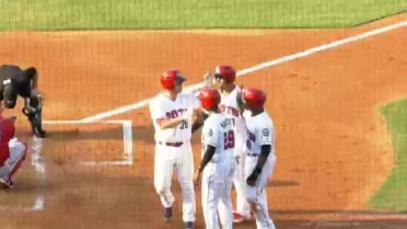 Louisville's Mesoraco mashes grand slam