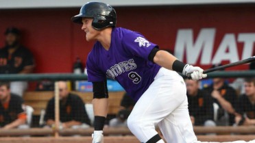 Valaika comes up big in return to 'Topes