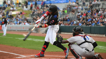 Ninth Inning Rally Stuns Trash Pandas In 10-8 Loss