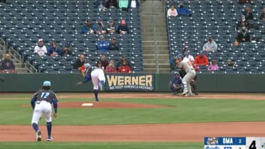 Rooker homers to opposite field for St. Paul