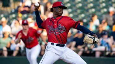 Matias Mashes Walk-Off Homer in 10th