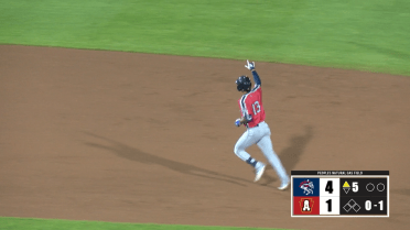 Vientos blasts 15th homer of the year