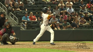 Las Vegas' Bolt rips solo dinger