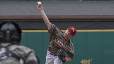 Big Innings and Moore's Start Power Travs