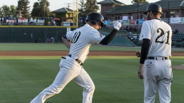 Early Blasts Send Rawhide to 5-2 Win