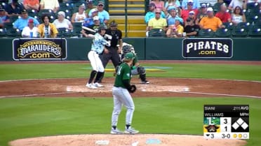 Sammy Siani goes for Bradenton Marauders