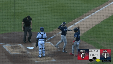 Baty belts opposite field homer for Rumble Ponies