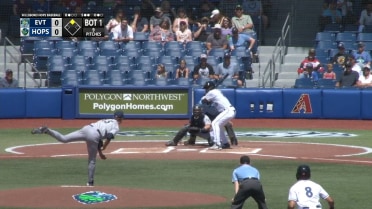 Williamson notches K for Everett