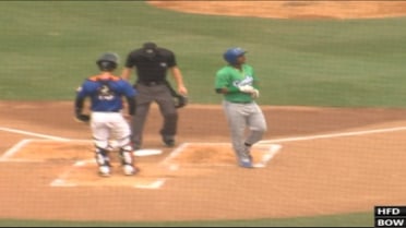 Elehuris Montero swats two dingers