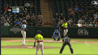 Express' Jung matches career high with four hits