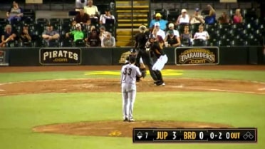 Bradenton's Oliva breaks up the no-hitter