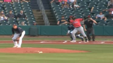 Micker Adolfo hits his 8th homer of the year