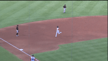 Las Vegas' Bolt homers for sixth straight hit