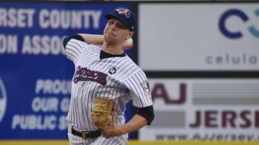 Janson Junk Wins Northeast League Pitcher of the Week