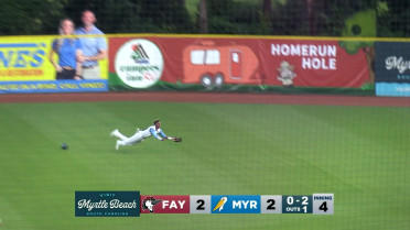 Kevin Alcantara makes a fantastic diving catch!
