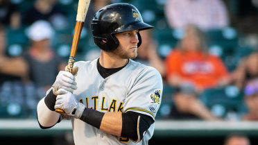 Bees' Ward comes up grand on five-hit night