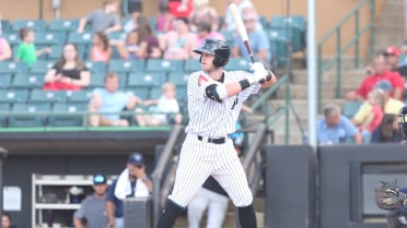 Four-run eighth inning sends Generals to 6-4 win