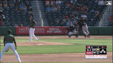 Adell blasts moonshot for Bees