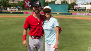 Cards' Robertson grew up on winning ways