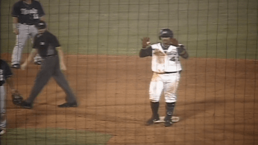 Rodríguez collects three hits for Travelers