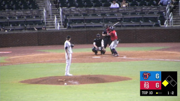 Jumbo Shrimp's Garrett reaches on fifth hit