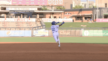 Drillers' Amaya blasts opposite field homer
