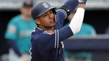 Teenager Tatis Jr. plates five runs for Padres