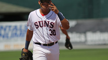Corredor's Five Hits Lead Suns in DH Split