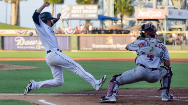 Hooks Prevail in 11