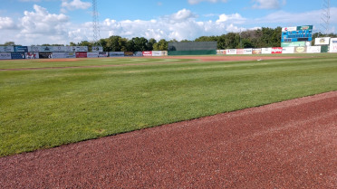 Wisconsin Wins 7-4 in Burlington