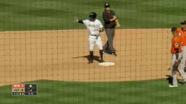 Charlotte's Alvarez knocked in the go-ahead run