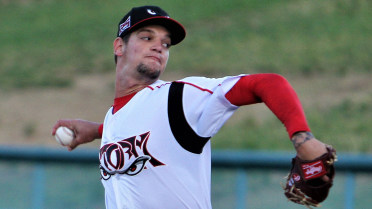 Baez at forefront of Storm with six zeros