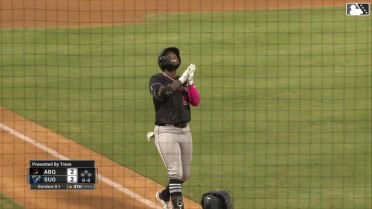 Yanquiel Fernandez slugs his second homer of the year