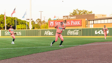 Clingstones Shutout by Knoxville 5-0 on Saturday Night