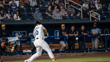 Shuckers Win Series Opener, 5-3, Behind Record-Tying Night from Rodriguez