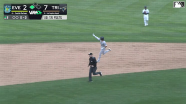 Tai Peete's two-run home run