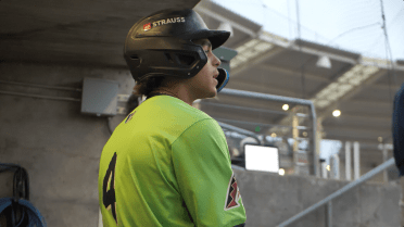 Mariners' Top Prospects do Damage in 9-3 Win Over Hops