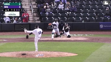 Pirates No. 26 prospect Keiner Delgado's big game