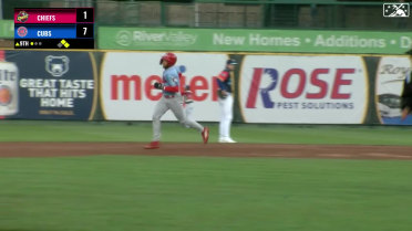 Victor Scott II drills a three-run home run