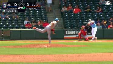 Aidan Smith's solo homer
