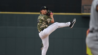 Fireflies Blank Woodpeckers 3-0 in Opener