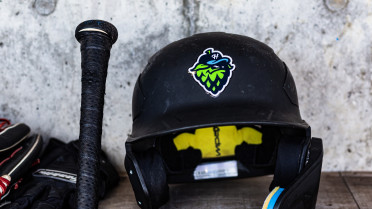 Montes and Cijntje Shine as Sox Beat Hops 3-2