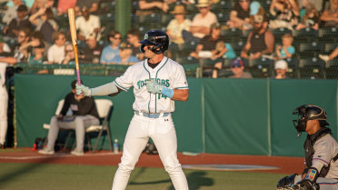 McCrystal’s Career Night Not Enough in 11-Inning Slugfest
