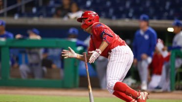 Threshers Split Doubleheader After Late Tie in Game Two